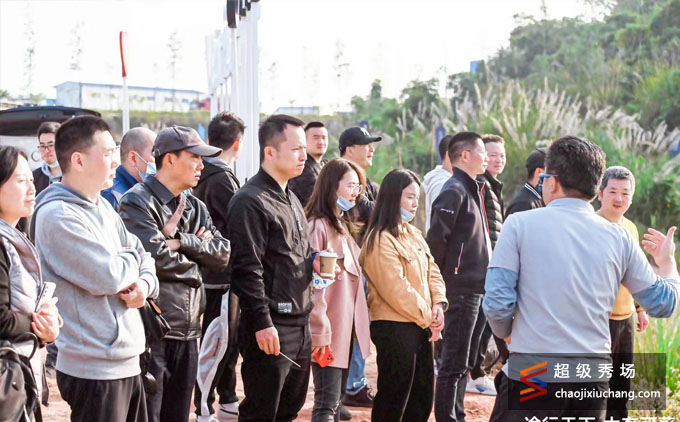 进口大众途锐挑战者越野赛-成都站